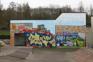 Fresque sur le mur d’expression libre à Dommeldange par les artistes Stick et Musk