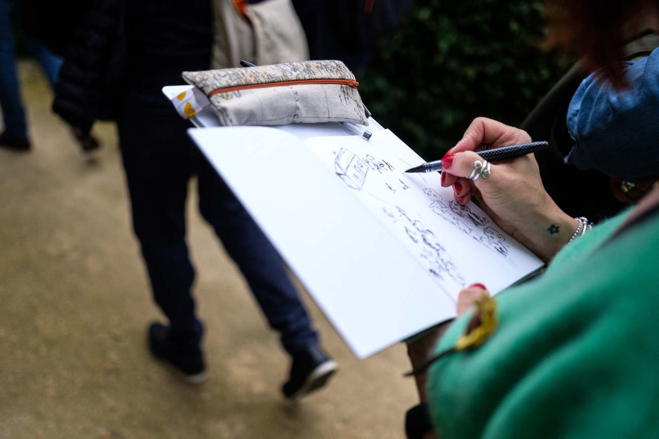 Image d'un dessin réalisé par une artiste de la situation qui se présente lors de l'Apéritour