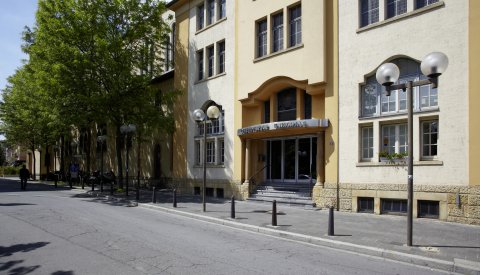 bâtiment de la Cinémathèque de la Ville, place du Théâtre